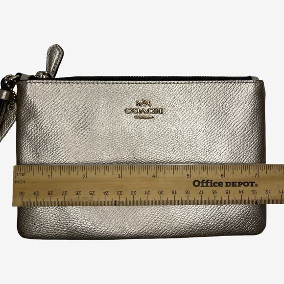 Coach Metallic Leather Large Corner Zip Wristlet Gold Pebbled Leather - Picture 13 of 15